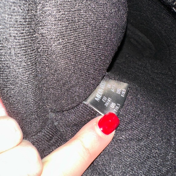 Moon Boots - Black Icon Glance Unisex Boots Size EU 39 - EU 41 (fits US 8- 9.5) - Picture 12 of 12